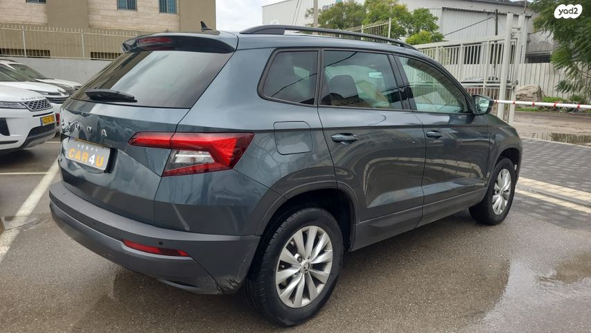 סקודה קארוק