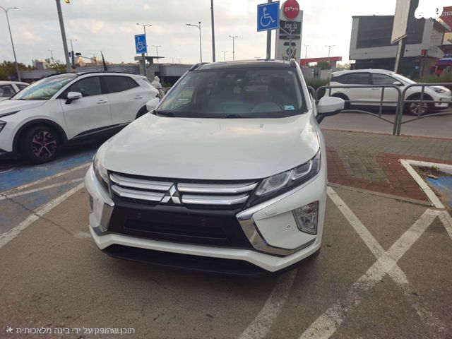 מיצובישי אקליפס קרוס