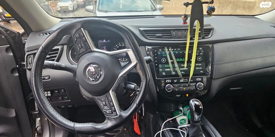 ניסאן אקס טרייל