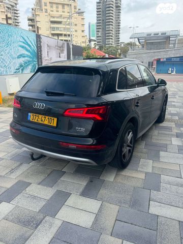 מודעת רכב אאודי Q5 1