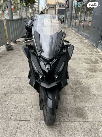 סאן יאנג קרוזים 300 אלפא