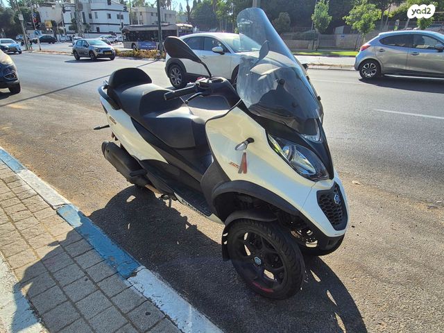 מודעת רכב פיאג'ו MP3 350LT