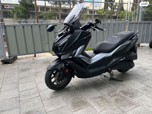 סאן יאנג קרוזים 300 אלפא