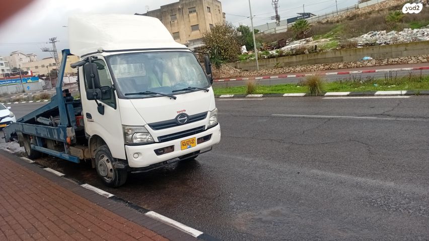 מודעת רכב טויוטה