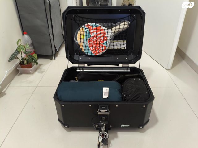 feedItemObj.data.row_1