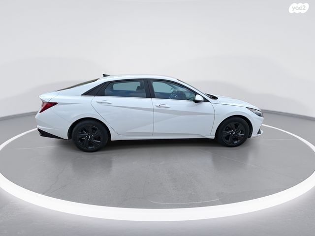 יונדאי אלנטרה