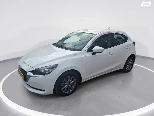 מודעת רכב מאזדה 2