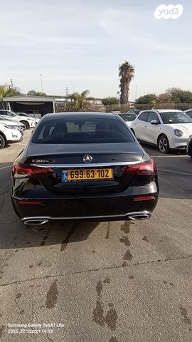 מודעת רכב מרצדס-בנץ E-class