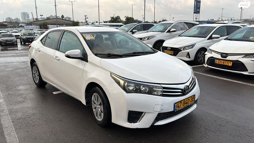 מודעת רכב טויוטה קורולה