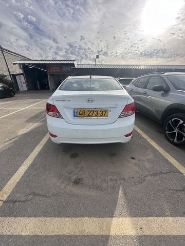 מודעת רכב יונדאי אקסנט i25 2