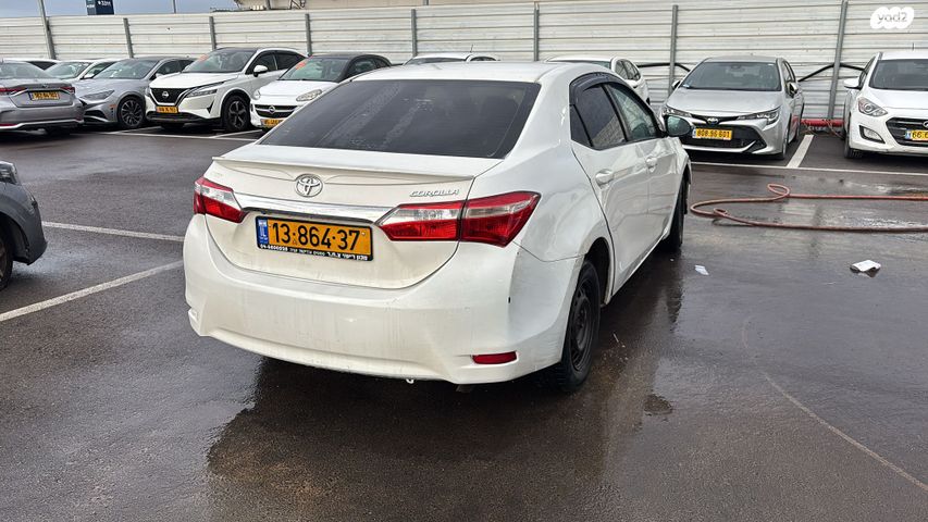 מודעת רכב טויוטה קורולה 2