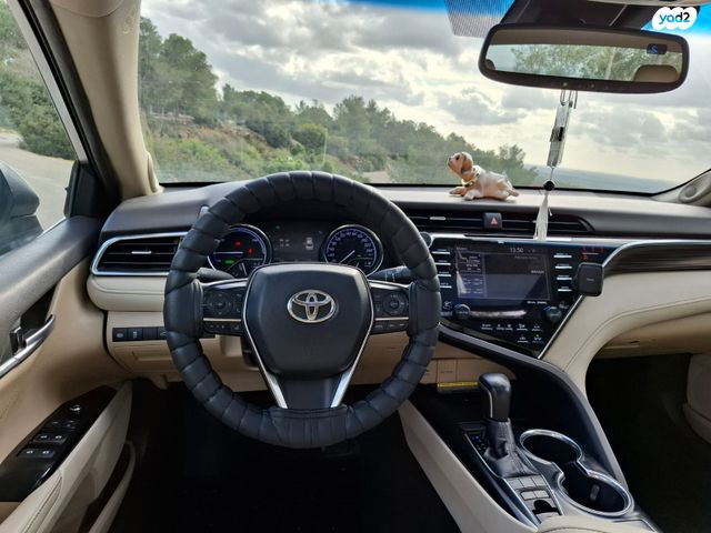 מודעת רכב טויוטה קאמרי 2