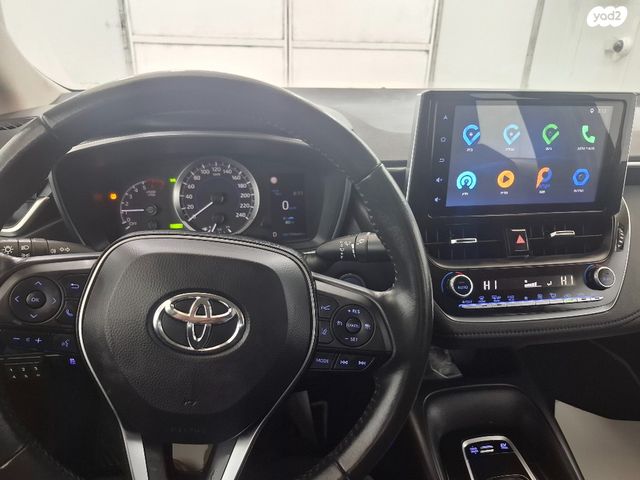 טויוטה קורולה