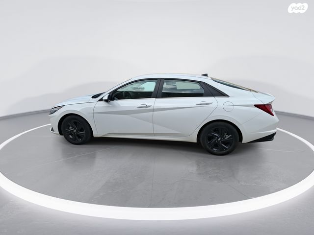 יונדאי אלנטרה