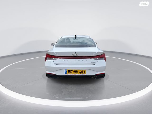 יונדאי אלנטרה