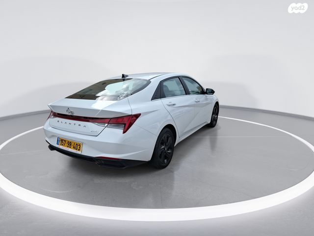 יונדאי אלנטרה