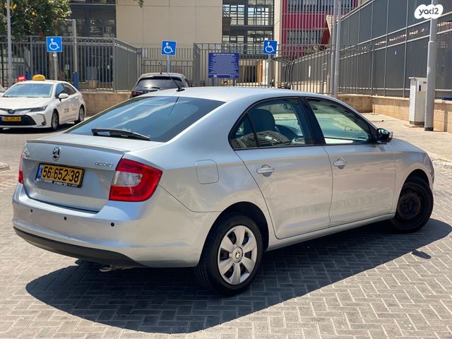 סקודה ראפיד