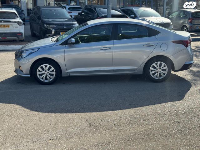 יונדאי אקסנט i25