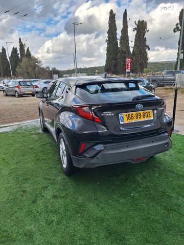 טויוטה C-HR