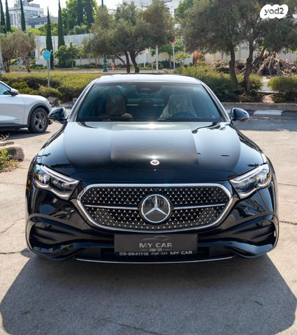 מודעת רכב מרצדס-בנץ E-class