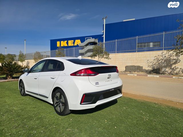 יונדאי איוניק