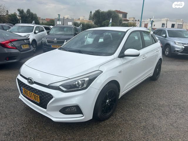 מודעת רכב יונדאי i20