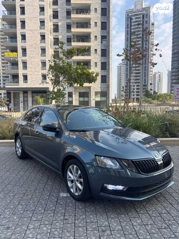 סקודה אוקטביה