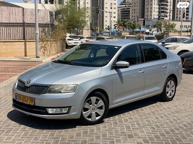 סקודה ראפיד