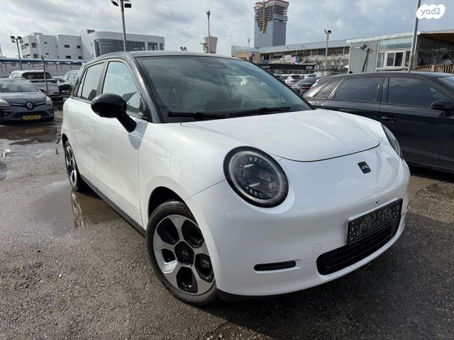 מודעת רכב ג׳יי.איי.סי 30 1