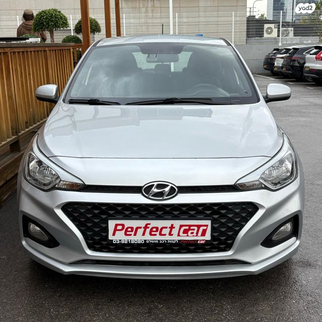 יונדאי i20