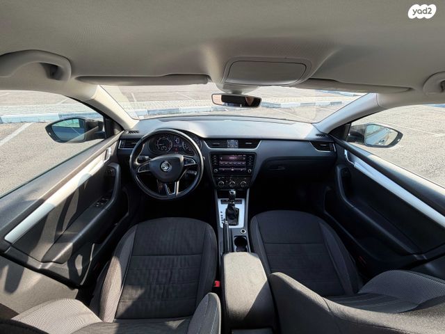 סקודה אוקטביה 