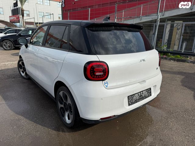 ג׳יי.איי.סי 30