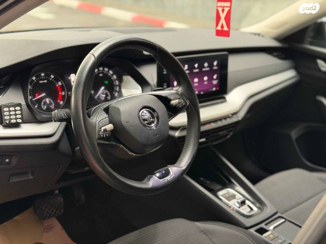 סקודה אוקטביה 