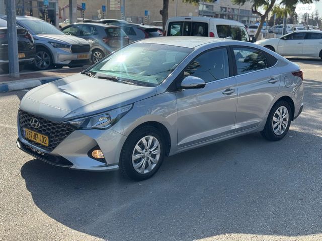 יונדאי אקסנט i25