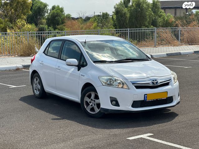 טויוטה אוריס