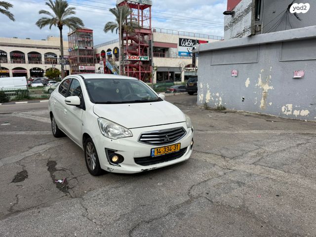 מודעת רכב מיצובישי אטראז'