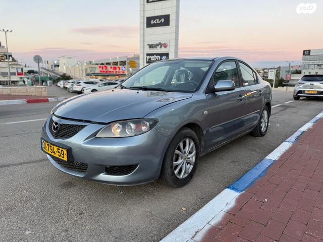 מודעת רכב מאזדה 3