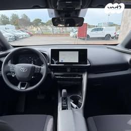 מודעת רכב טויוטה C-HR 2