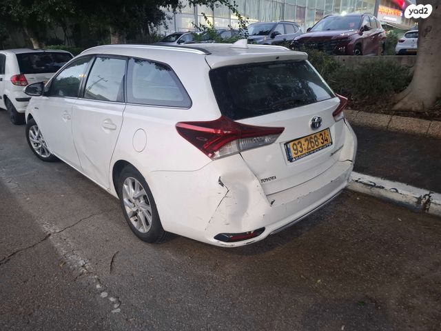 טויוטה אוריס