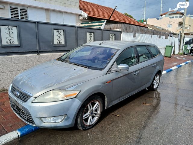 מודעת רכב פורד מונדאו