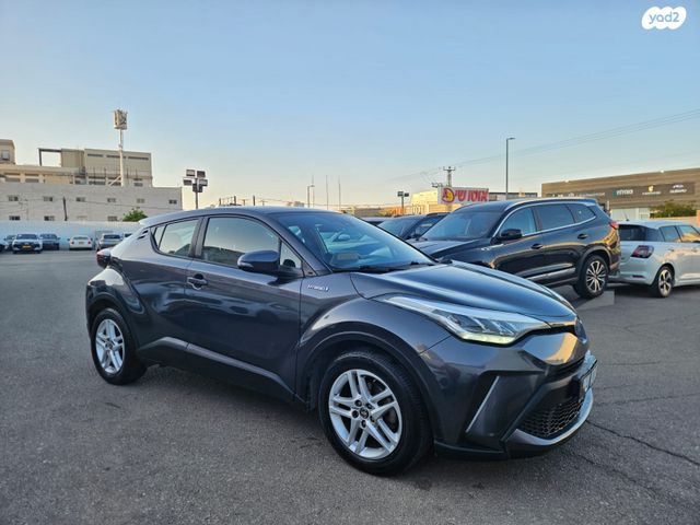 טויוטה C-HR