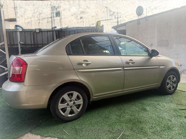 יונדאי אקסנט i25