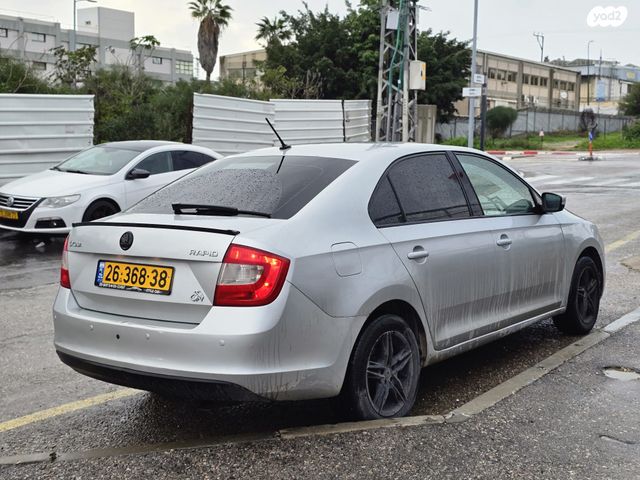 סקודה ראפיד