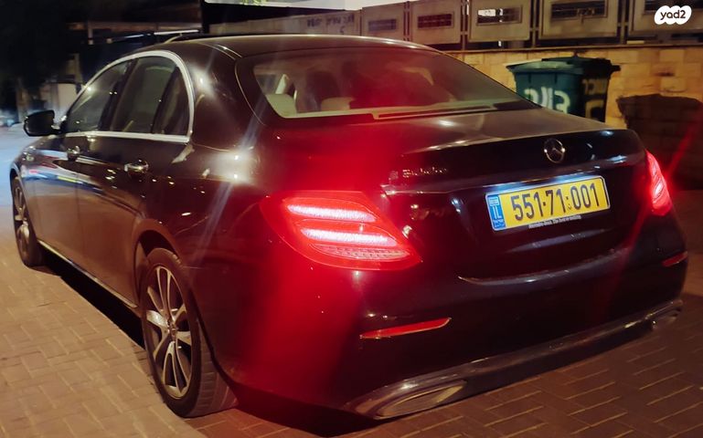 מודעת רכב מרצדס-בנץ E-class