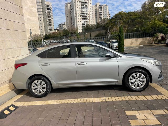 יונדאי אקסנט i25