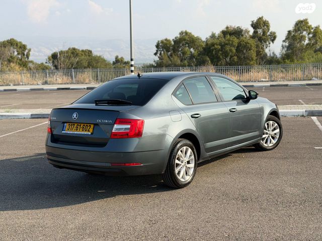 סקודה אוקטביה 