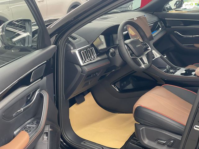 בי.ווי.די סיל U