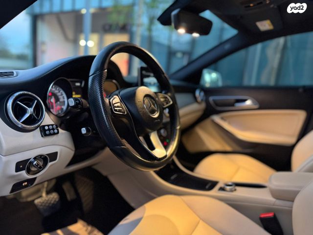 מרצדס-בנץ CLA