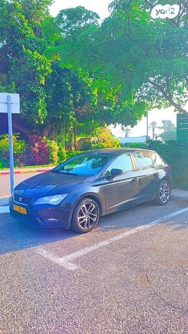 מודעת רכב סיאט לאון