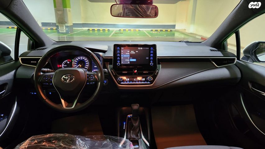 טויוטה קורולה